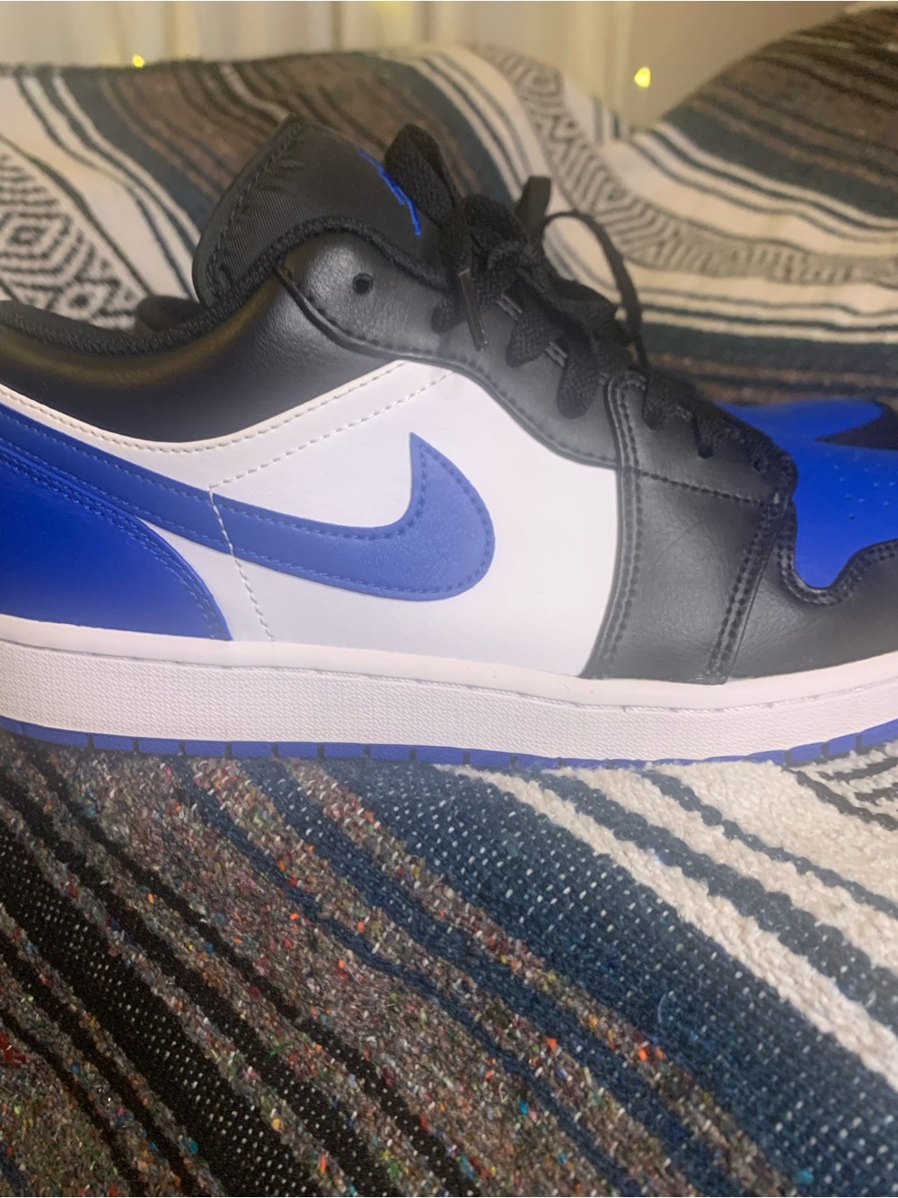 Jordan 1 Low “Alternate Royal Toe” size 10.5 men